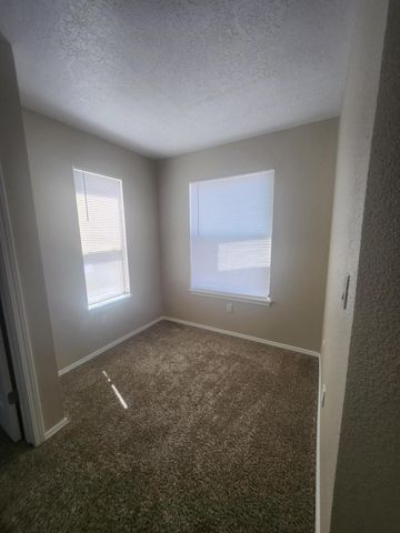 7720 Ranchwood Drive NW, Albuquerque, NM 87120