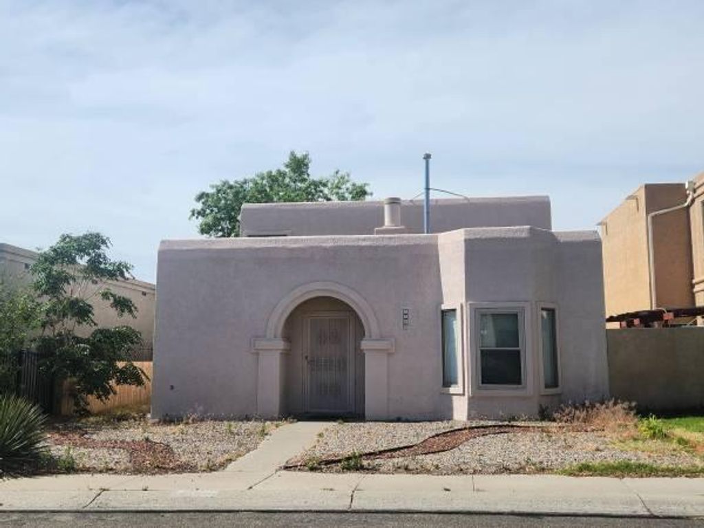 7720 Ranchwood Drive NW, Albuquerque, NM 87120