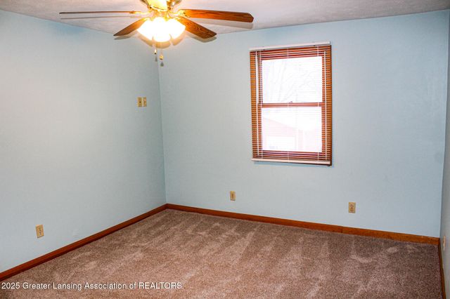 208 Dutton Street, Eaton Rapids, MI 48827