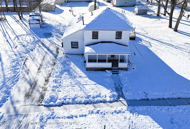 208 Dutton Street, Eaton Rapids, MI 48827