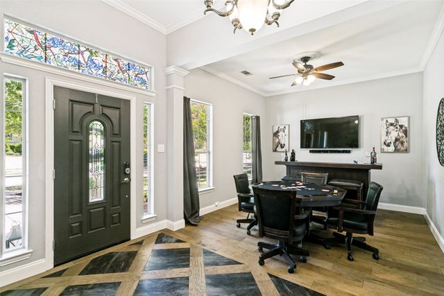 1702 Bluffview Lane, Carrollton, TX 75007