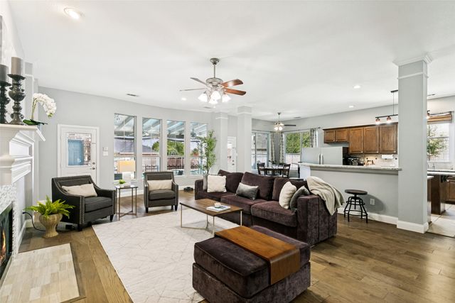 1702 Bluffview Lane, Carrollton, TX 75007
