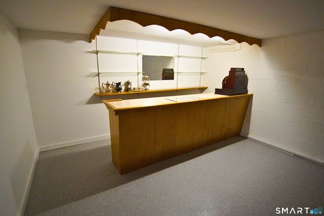 30 Day Spring Avenue, Hamden, CT 06518