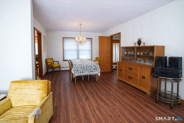 30 Day Spring Avenue, Hamden, CT 06518