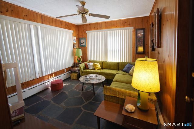 30 Day Spring Avenue, Hamden, CT 06518