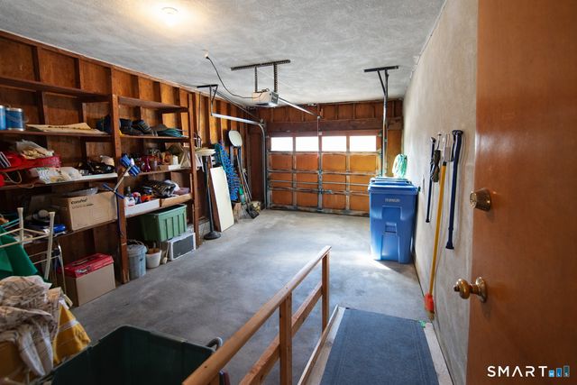 30 Day Spring Avenue, Hamden, CT 06518