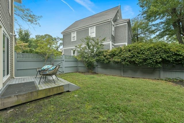 30 Lowell Sreet 30, Cambridge, MA 02138