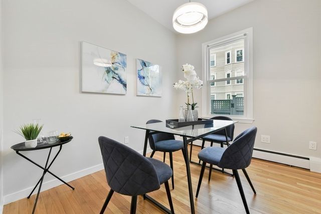 30 Lowell Sreet 30, Cambridge, MA 02138