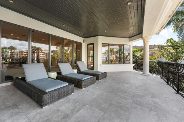 155 SE Spanish Trail, Boca Raton, FL 33432