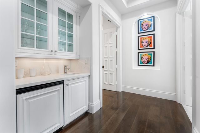 155 SE Spanish Trail, Boca Raton, FL 33432