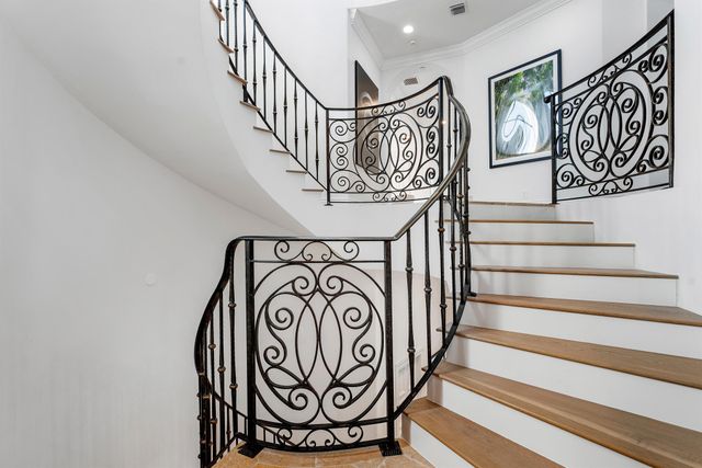 155 SE Spanish Trail, Boca Raton, FL 33432