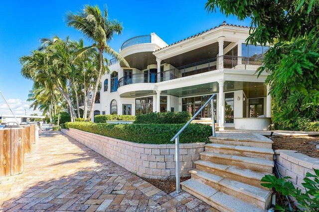 155 SE Spanish Trail, Boca Raton, FL 33432