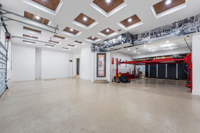 155 SE Spanish Trail, Boca Raton, FL 33432