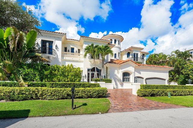 155 SE Spanish Trail, Boca Raton, FL 33432