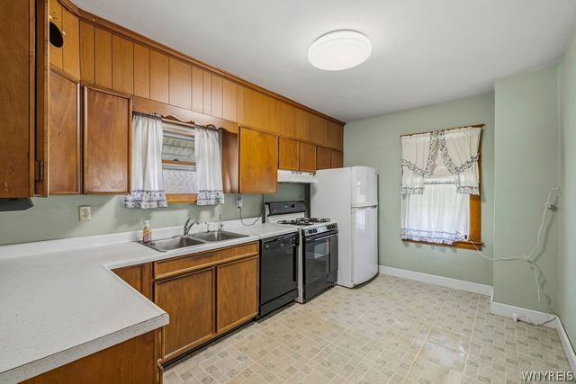 2311 Walnut Avenue, Niagara Falls, NY 14301