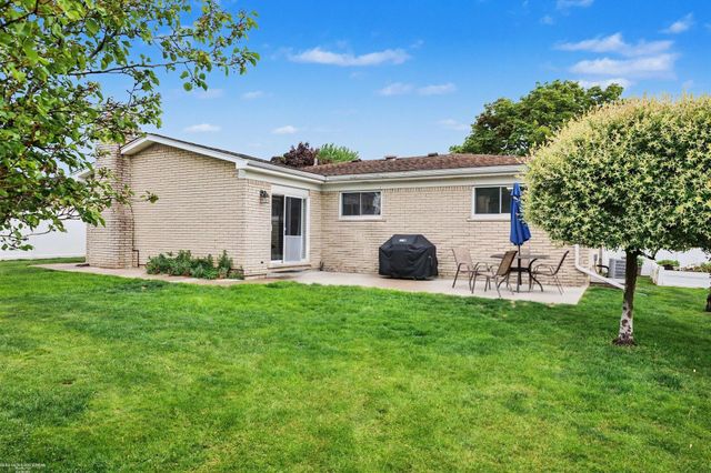 35357 Bobcean Road, Clinton Township, MI 48035