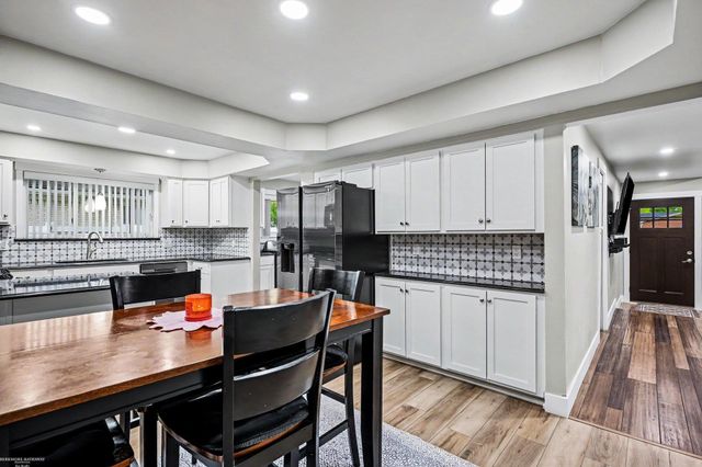 35357 Bobcean Road, Clinton Township, MI 48035