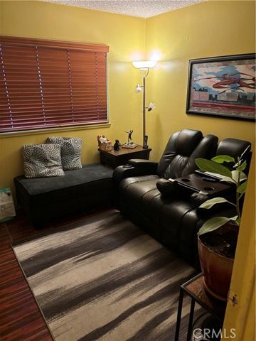 1065 Bascomb, Riverside, CA 92507