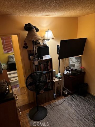 1065 Bascomb, Riverside, CA 92507