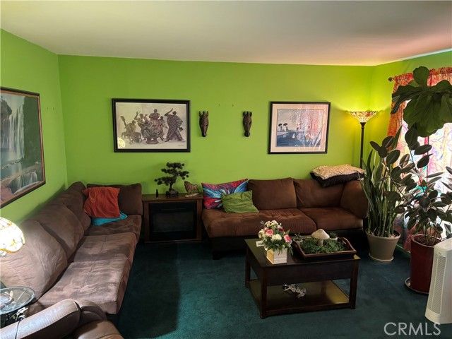 1065 Bascomb, Riverside, CA 92507