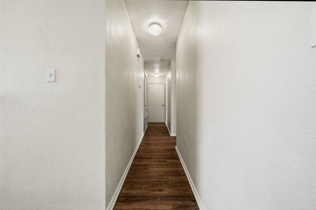 1910 Steeds XING, Pflugerville, TX 78660