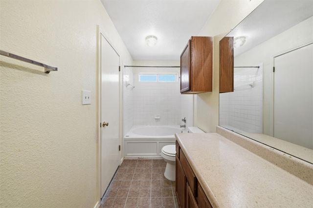 1910 Steeds XING, Pflugerville, TX 78660