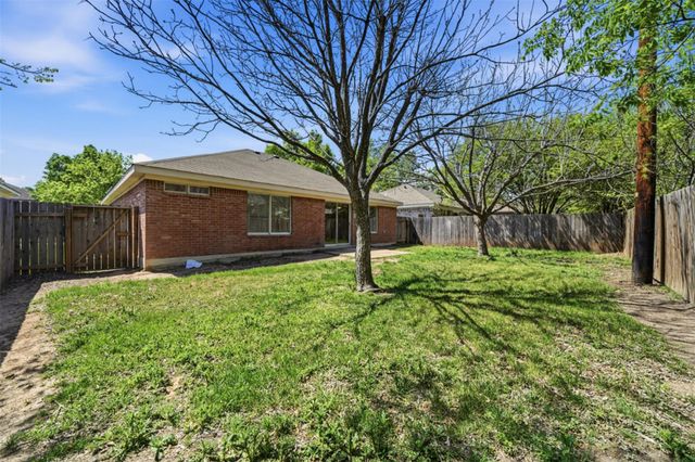 1910 Steeds XING, Pflugerville, TX 78660