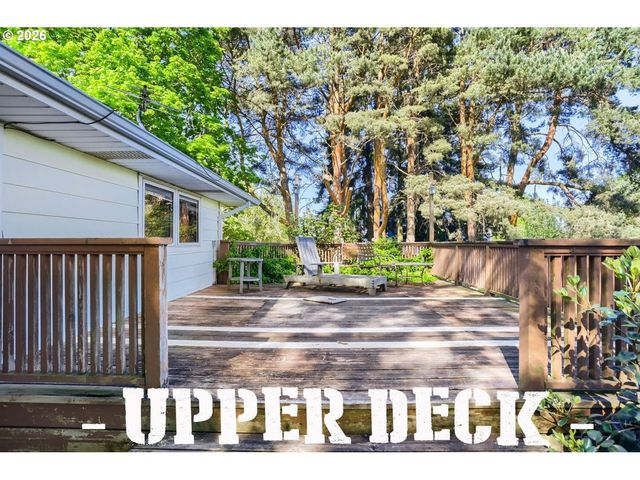 16530 Nw GILLIHAN Rd, Portland, OR 97231