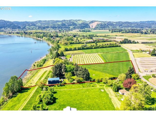 16530 Nw GILLIHAN Rd, Portland, OR 97231