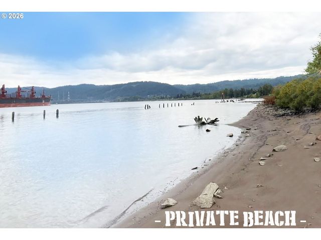 16530 Nw GILLIHAN Rd, Portland, OR 97231