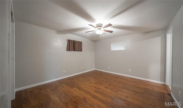 522 Highway FF, Bourbon, MO 65441