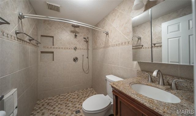522 Highway FF, Bourbon, MO 65441