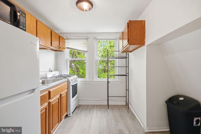 7109 N BROAD ST, Philadelphia, PA 19126