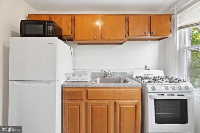 7109 N BROAD ST, Philadelphia, PA 19126