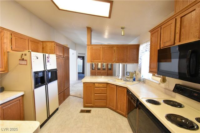 4650 East Twain Avenue, Las Vegas, NV 89121