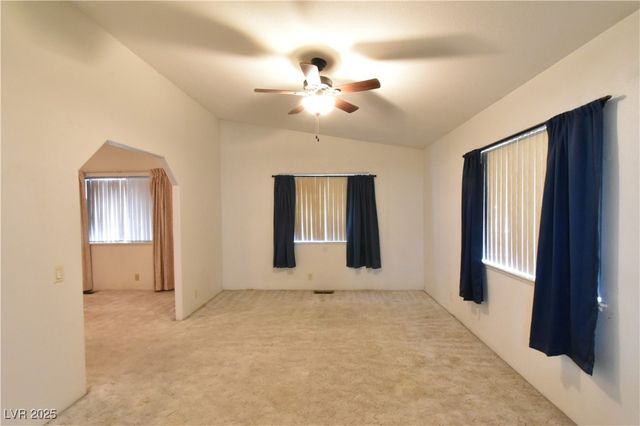 4650 East Twain Avenue, Las Vegas, NV 89121