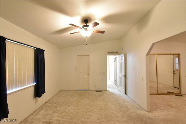 4650 East Twain Avenue, Las Vegas, NV 89121