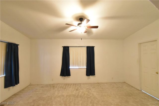 4650 East Twain Avenue, Las Vegas, NV 89121