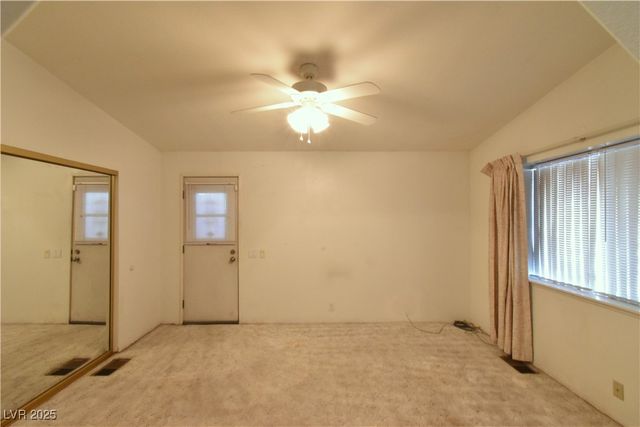 4650 East Twain Avenue, Las Vegas, NV 89121