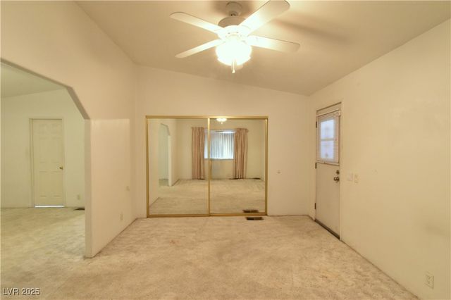 4650 East Twain Avenue, Las Vegas, NV 89121