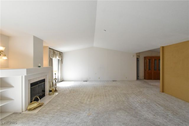 4650 East Twain Avenue, Las Vegas, NV 89121