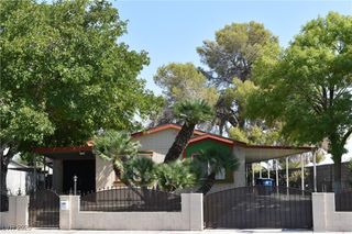 4650 East Twain Avenue, Las Vegas, NV 89121