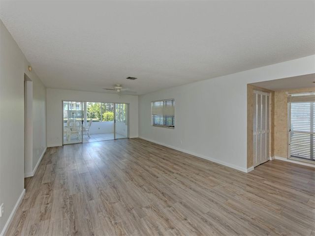 431 WEXFORD CIRCLE 76, Venice, FL 34293