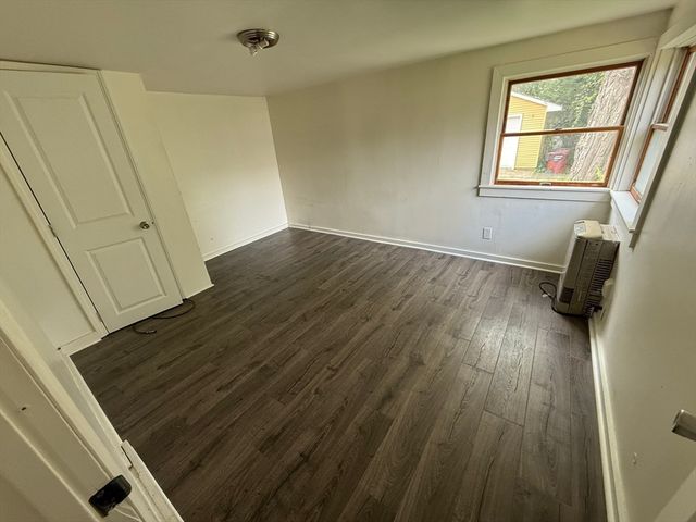 62 Pleasant St 62, Ware, MA 01082