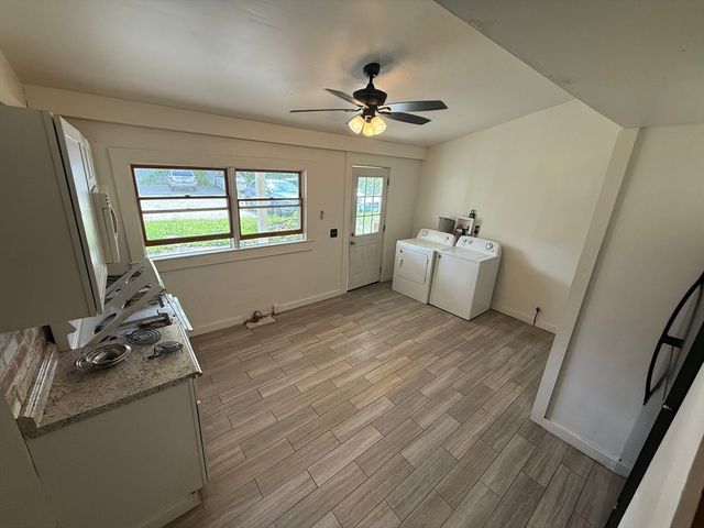 62 Pleasant St 62, Ware, MA 01082