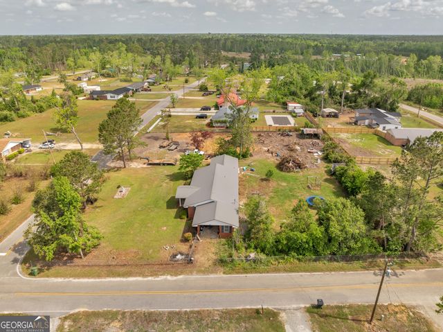 147 Reba Drive, Swainsboro, GA 30401