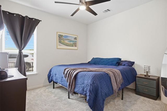 192 Raptor Beak WAY, Cedar Creek, TX 78612