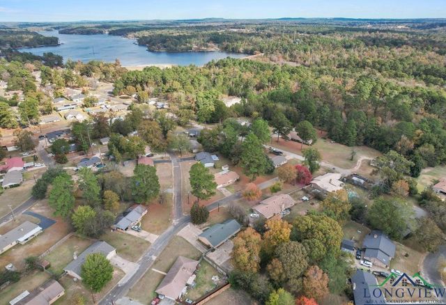 2113 Hendricks, Gladewater, TX 75647