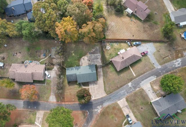 2113 Hendricks, Gladewater, TX 75647