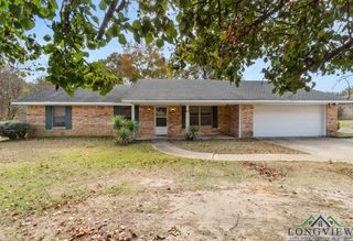 2113 Hendricks, Gladewater, TX 75647